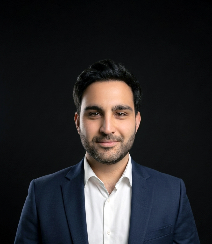 Portrait of Mohammad Akbari Monfared